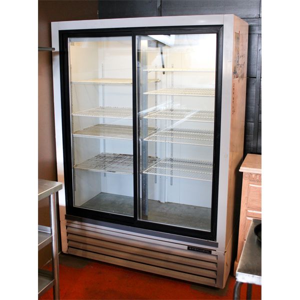 GENERAL REFRIGERATION DUAL DOOR COOLER