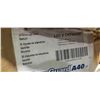 Image 2 : BOX OF KLEEN GUARD A40 WHITE LAB SUITS GREAT FOR SNOW GOOSE HUNTING SIZE MEDIUM