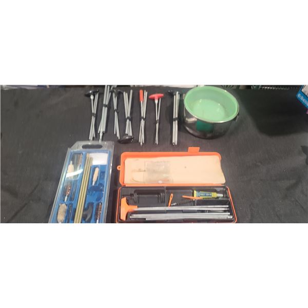 HOPPES AND DAC SHOTGUN RIFLE CLEANING RODS AND BRUSHES