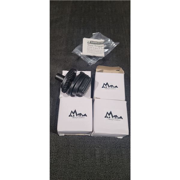 FOUR TRIGGER LOCKS - MADE 4 OUTDOORS - THREE NUMBER COMBO - NEW