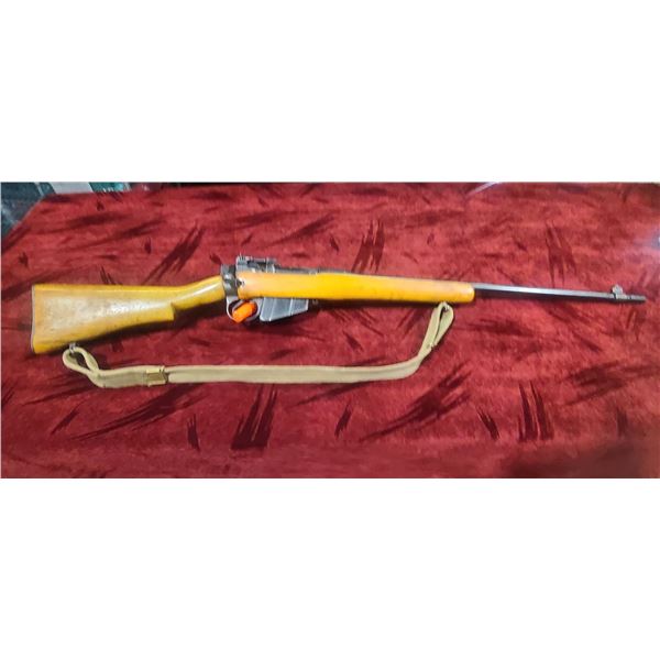 LEE ENFIELD NO4 MK 1 .303 BRITISH - 25" BARREL - 10 ROUND MAGAZINE - FLIP UP SIGHT - MADE IN 1942 EN