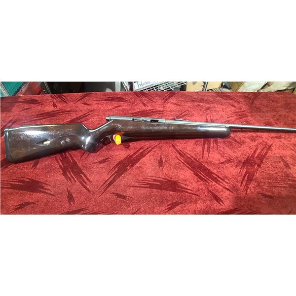 O.F MOSSBERG AND SONS MODEL 151K - NEEDS BOLT - SEMI AUTO 22LR - TUBE FED PLEASE SEE IMAGES