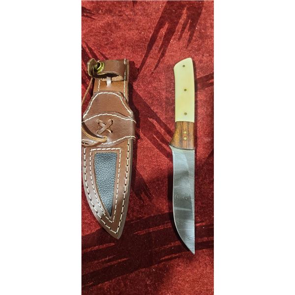 DAMASCUS KNIFE AND LEATHER SHEATH