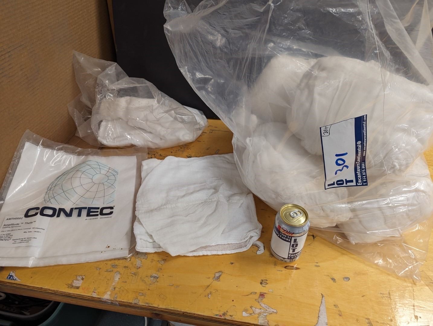 Cleanroom Rags LOT: 30+ LAB / CLEAN-ROOM CLEANING RAGS - Continental Auctioneers