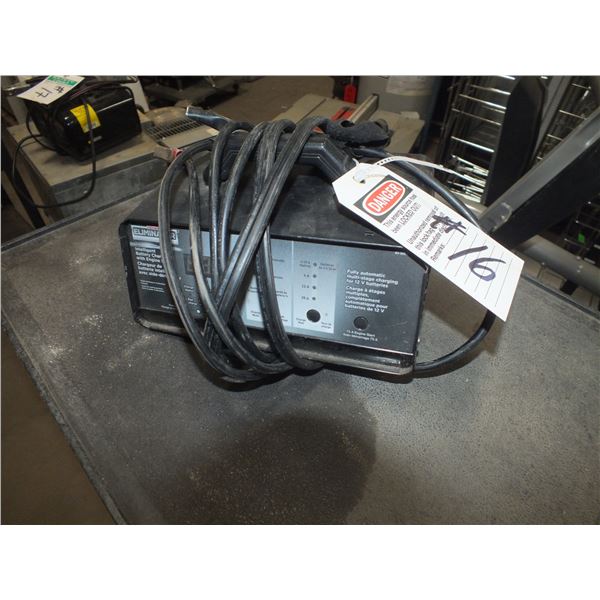 Motomaster Battery Charger