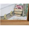 Image 3 : 3 Framed Pictures Bathroom - 29/100  Sailboat - Swan