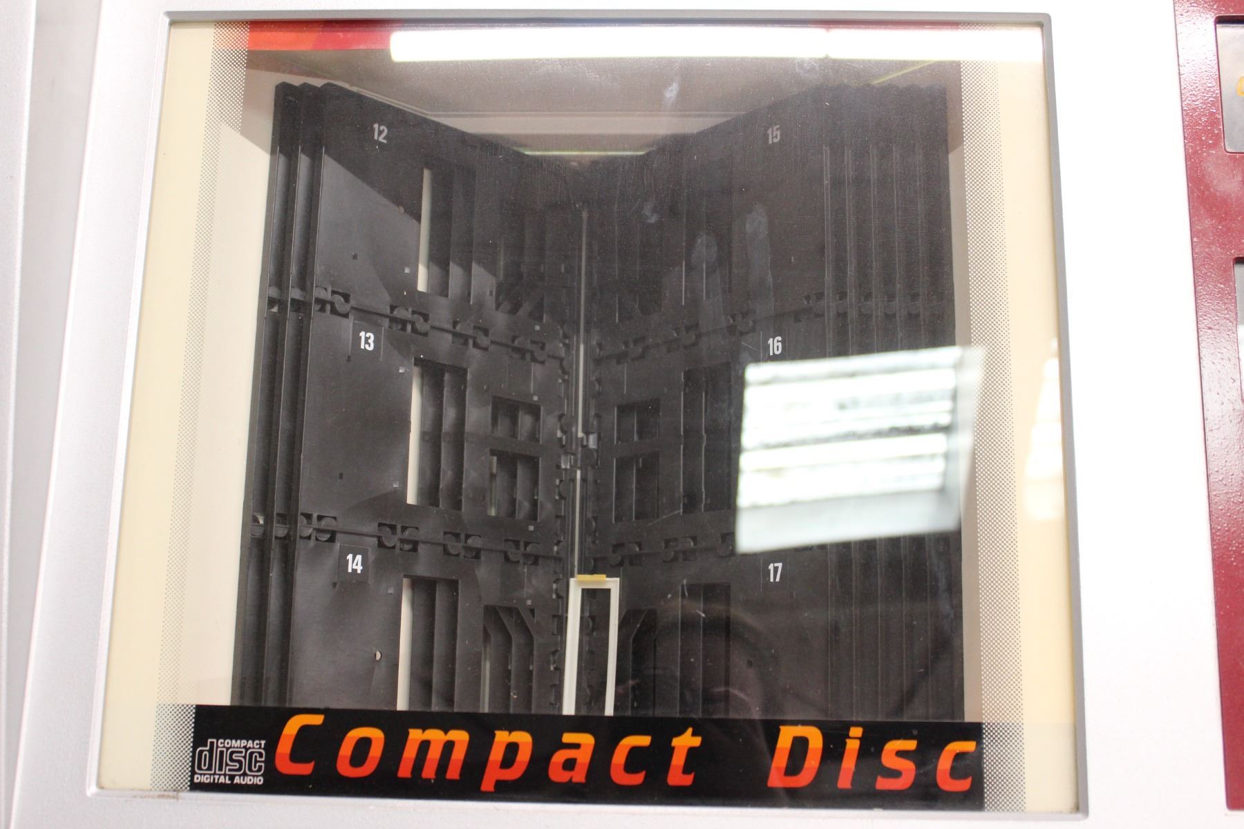 Rowe Ami Laserstar CD 51 CD Jukebox Works Like New 34 1 2 X 25 rowe ami laserstar cd 51 cd jukebox works like new 34 1 2 x 25