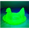 Image 1 : Westmoreland Uranium Vaseline Glass Covered Hen on Nest
