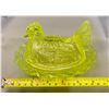 Image 6 : Westmoreland Uranium Vaseline Glass Covered Hen on Nest