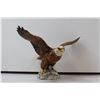 Image 2 : Beswick Bald Eagle Figurine - Made in England - 13"x9"