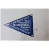 Image 2 : Metal International Clothes Sign