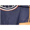 Image 5 : Edmonton Oilers Snuggie, Wooden Hockey Stick Blade Coat Hangers