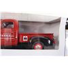 Image 3 : 1/24 1/2 Ton Truck - McCormick Farmall - Spec Cast Die Cast
