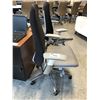 Image 2 : HAWORTH FERN GREY/BLACK ADJUSTABLE TASK CHAIR