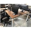 Image 2 : 30 SETS OF 48"X24" DOUBLE SIDED CONJOINED WALNUT/GREY CALL CENTRE WORKSTATIONS