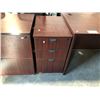 Image 2 : MAHOGANY 60"X30" TABLE, 3 DRAWER PEDESTAL AND 2 DRAWER LATERAL FILE CABINET