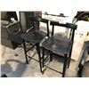 Image 1 : 2 BLACK COUNTER HEIGHT STOOLS