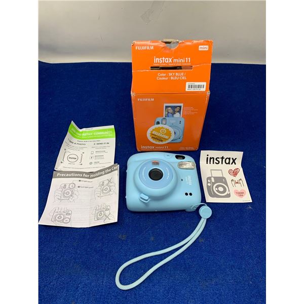 Instax Camera mini11