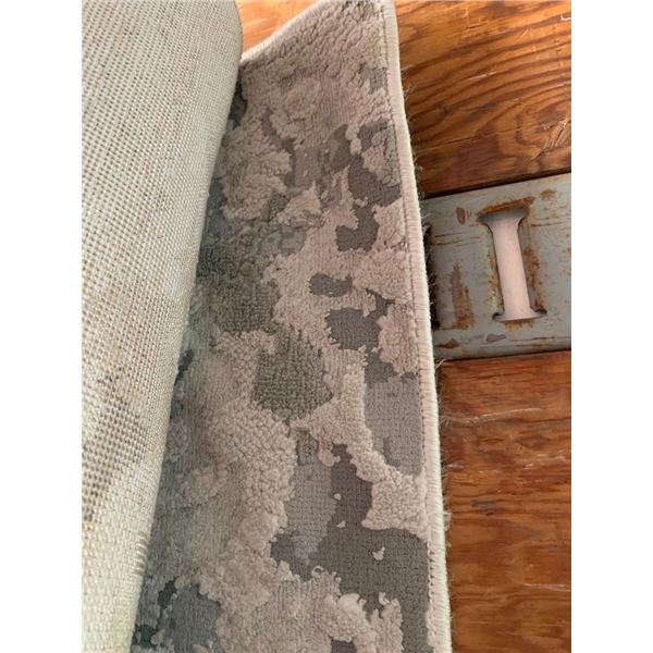 Plush  8'x10' Area Rug Gray 