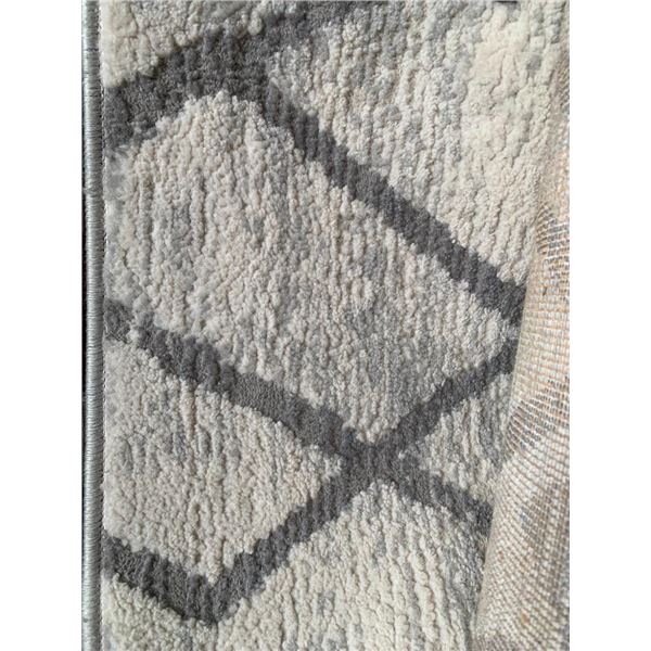 Brio 6'x9' Area Rug - Gray 
