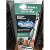 Image 2 : Shark Scrubbing and Sanitizing Steam mop