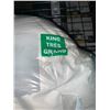 Image 2 : Lot of 2 Calvin Klein King Size Pillows