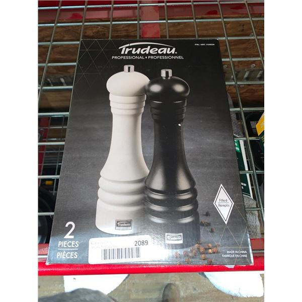 Trudeau Professional Salt & Pepper Mills
