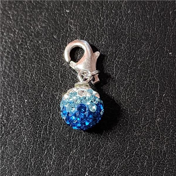 Silver Cubic Zirconia Pendant (~Size 0) (~length 0 inches), Suggested Retail Value $50