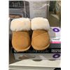 Image 2 : Nukuuk Ladies Leather Slippers Size 8