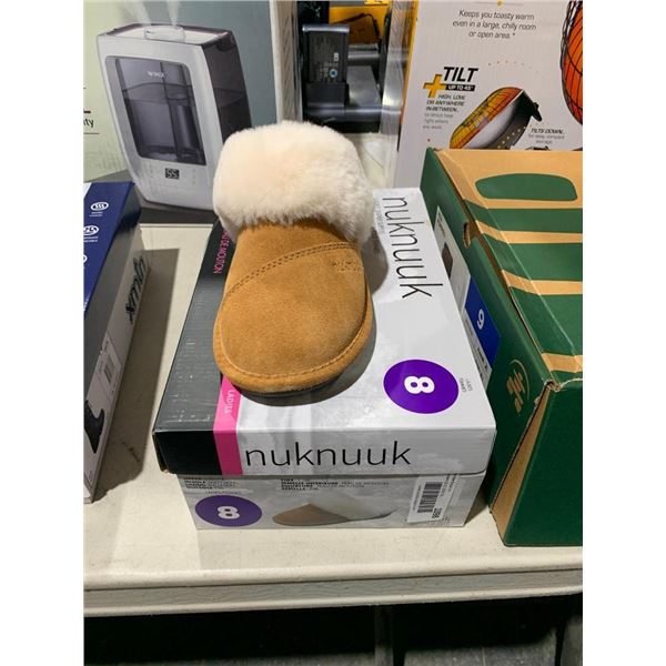 Nuknuuk Womens Leather Slippers Size 8