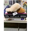 Image 2 : Nuknuuk Womens Leather Slippers Size 8