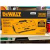 Image 1 : DeWalt Multi-Port Simultaneous Fast Charger