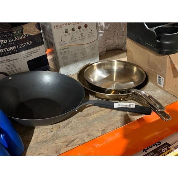 Lot of 3 Frying Pans