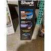 Image 2 : Shark Pet Plus Cordless Vacuum Cleaner