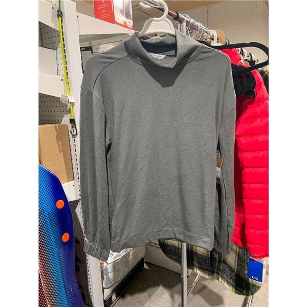 Denver Hayes Ladies Long Sleeve TopSize XS