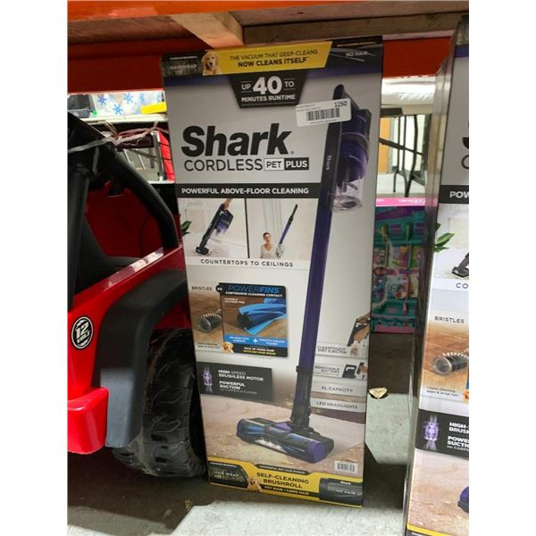 Shark Pet Plus Cordless Vacuum Cleaner