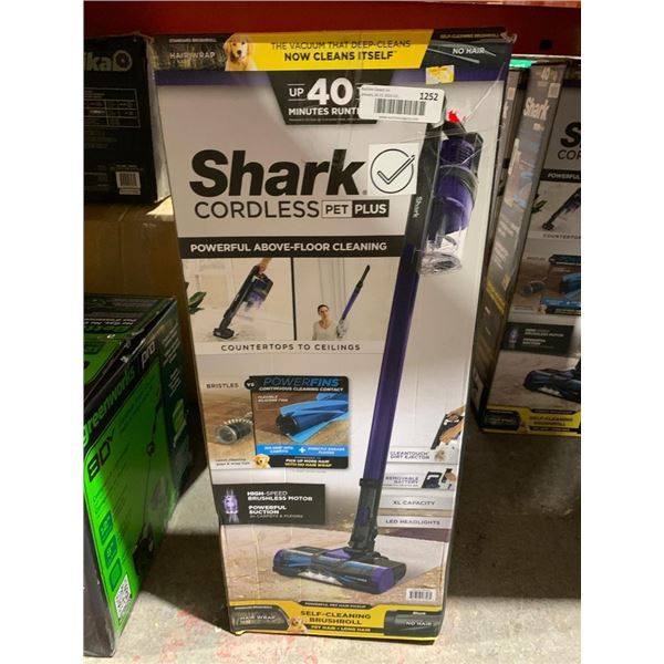 Shark Pet Plus Cordless Vacuum Cleaner