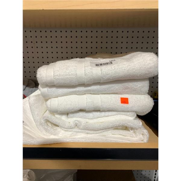 Lot of 5 White Bath Towels