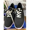 Image 2 : Keds Women's Size 7 Womens Canvass Shoes