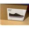 Image 4 : Keds Women's Size 7 Womens Canvass Shoes