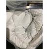 Image 2 : White Queen Size Duvet Bed Cover