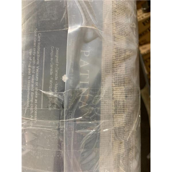 Viana grey area rug 8ft x 10ft