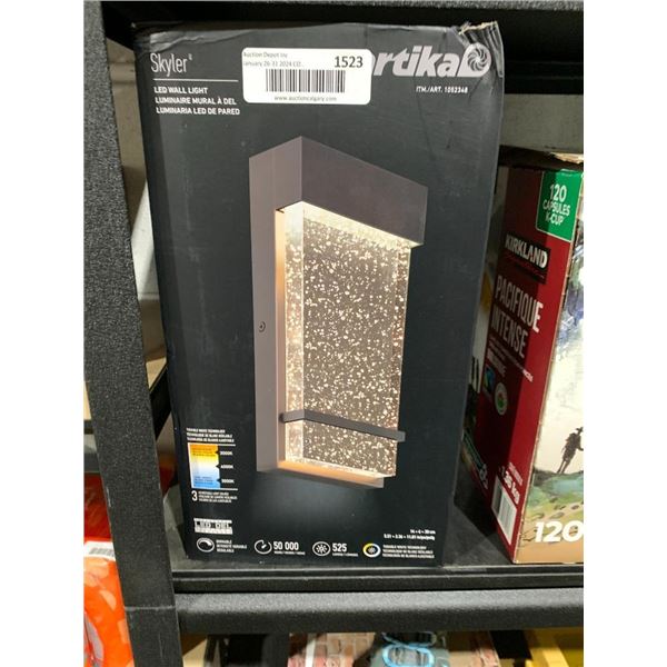 Artika Skyler LED wall light