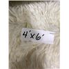 Image 2 : White shag area rug 4'x6'