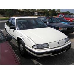 *1990 Pontiac Grand Prix Le Car, White, A/C, Cruise, Tilt, Tape Player, Vn# 1G2Wj54T6Lf259199