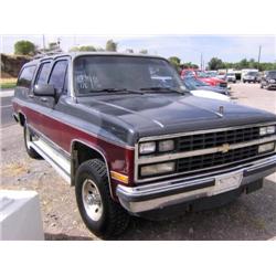 *1990 Chevy Silverado Suburban, Gray/Red, A/C, Tilt, All Power, Vn# 1Gnev16K9Lf125335