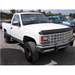 *1989 Gmc Sl Sierra Pickup, White, 4X4, Rampage Tape Player, Vn# 1Gtdk14Z6J2545062