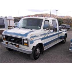 *1984 Ford 350 Econoline, White/Blue, A/C, Cruise, Tape Player, Vn# 1Fdje34L4Ehb60849