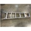 Image 2 : ALUMINUM A FRAME LADDER