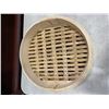 Image 4 : NEW ROUND IKEA WICKER BASKET AND LARGE BAMBOO TEIRED STEAMER